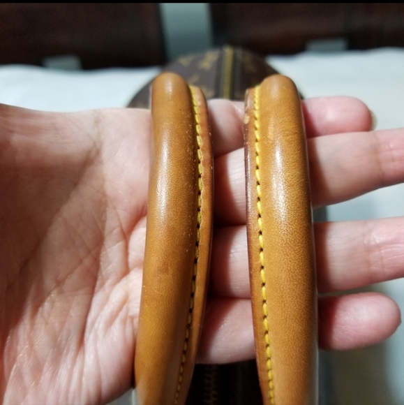 ***SOLD***Authentic Speedy 40 - Picture 9 of 16